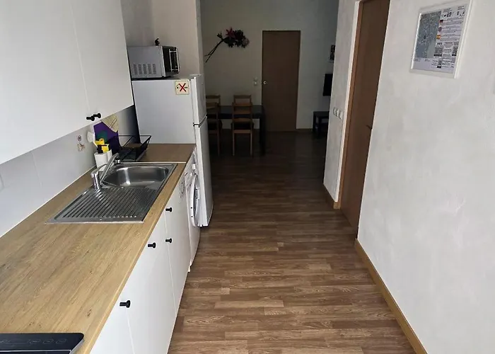 2 Bedrooms - Quiet Location - Pool - Adults Only Apartman