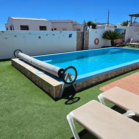 Apartment 2 Bedrooms - Quiet Location - Pool - Adults Only *