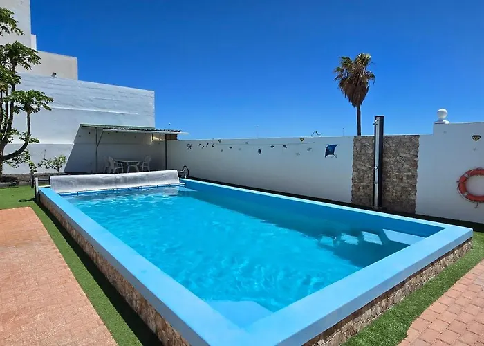 2 Bedrooms - Quiet Location - Pool - Adults Only *