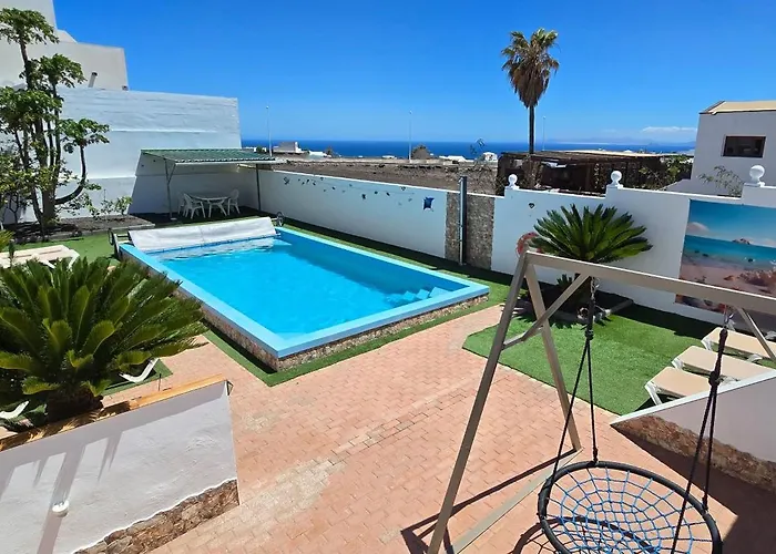 2 Bedrooms - Quiet Location - Pool - Adults Only * ティアス